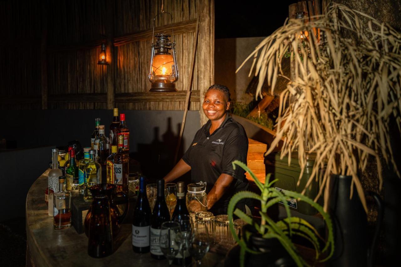Sungulwane Private Game Lodge Hluhluwe Exterior foto
